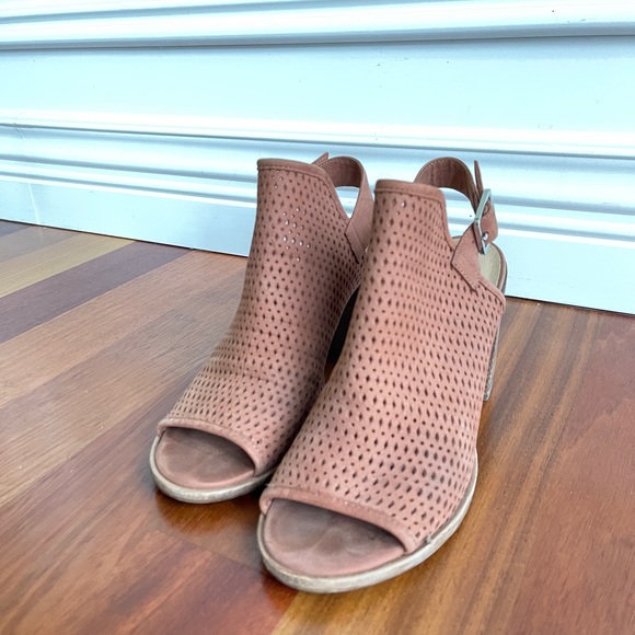 Steve Madden peep toe booties - Picture 5 of 5